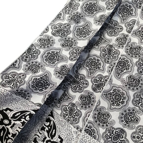 White House Black Market Silk Printed Skirt Size 0 - Picture 7 of 8